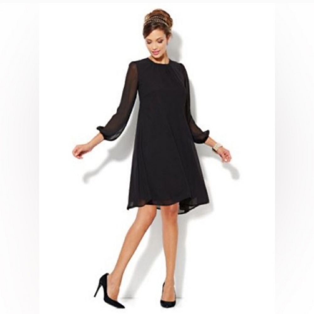 NWT Eva Mendes for New York & Company Sabrina long sleeve flowy dress, size 12